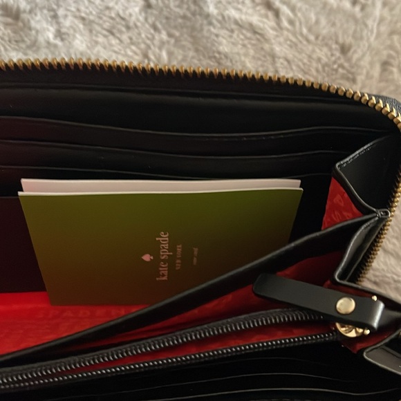 NEW Kate Spade ♠️ New York Spencer Cabana Polka Dot Wallet - Picture 8 of 9